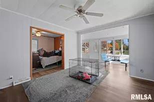 2400 32nd St, Rock Island, IL 61201 - Photo 10