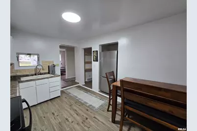 607 N Bluff Street, Albany, IL 61230 - Photo 10