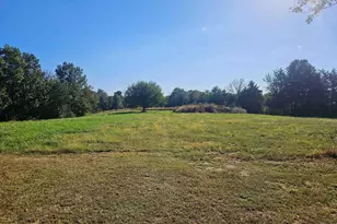 803 Maas Rd, Quincy, IL 62305 - Photo 24