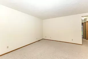 4237 26th Ave, Moline, IL 61265 - Photo 6