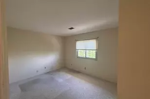 920 17th St, Moline, IL 61265 - Photo 12