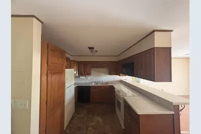 920 17th Street #28, Moline, IL 61265 - Photo 8