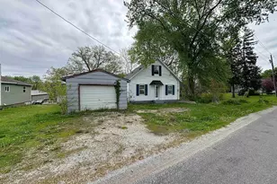 204 Main Ave, Mathervill, IL 61231 - Photo 2