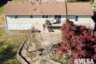 2131 W Sunnybrook Dr, Quincy, IL 62301 - Photo 44