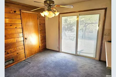 2131 W Sunnybrook Drive, Quincy, IL 62301 - Photo 12