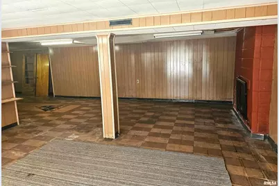 2131 W Sunnybrook Drive, Quincy, IL 62301 - Photo 26