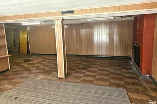 2131 W Sunnybrook Dr, Quincy, IL 62301 - Photo 26