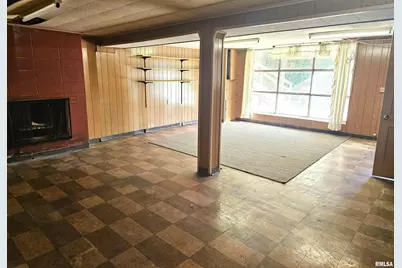 2131 W Sunnybrook Drive, Quincy, IL 62301 - Photo 24