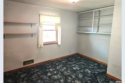 2131 W Sunnybrook Drive, Quincy, IL 62301 - Photo 20