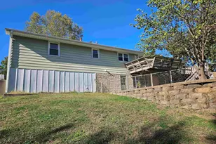 2131 W Sunnybrook Dr, Quincy, IL 62301 - Photo 36