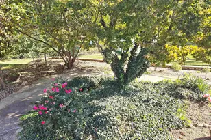 2131 W Sunnybrook Dr, Quincy, IL 62301 - Photo 6