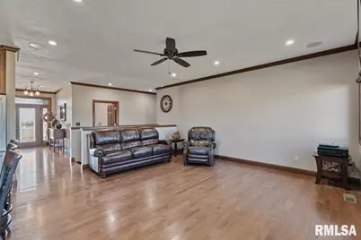15758 N 2120 Avenue, Geneseo, IL 61254 - Photo 8