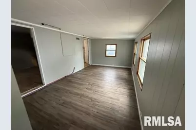 1726 W Granview Drive, Quincy, IL 62301 - Photo 6