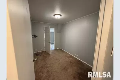 1726 W Granview Drive, Quincy, IL 62301 - Photo 12