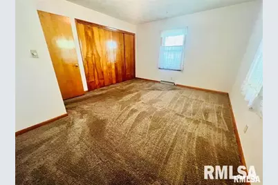 100 N Oliver Street, Joy, IL 61260 - Photo 6