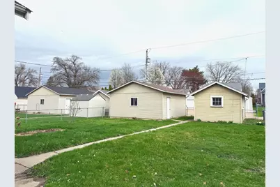 422 45th Street, Moline, IL 61265 - Photo 22