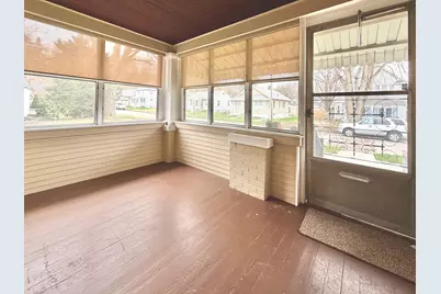 422 45th Street, Moline, IL 61265 - Photo 4