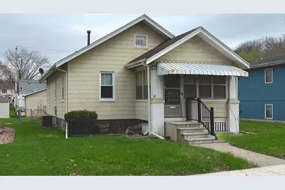 422 45th Street, Moline, IL 61265 - Photo 2