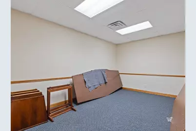 3160 Avenue Of The Cities Avenue, Moline, IL 61265 - Photo 30