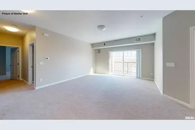 2592 Middle Road #120, Bettendorf, IA 52722 - Photo 10