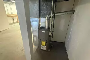 3 Suburban, Milan, IL 61264 - Photo 28