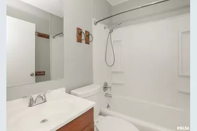 934 20th Avenue, Rock Island, IL 61201 - Photo 14