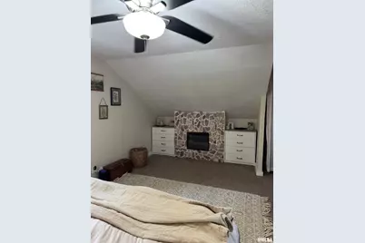 16379 N Sand Road, Fulton, IL 61252 - Photo 14