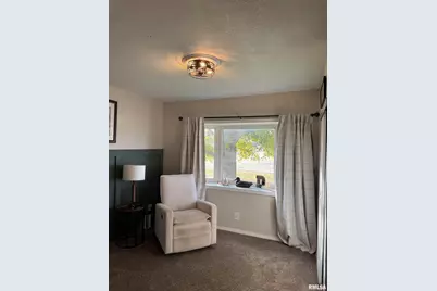 16379 N Sand Road, Fulton, IL 61252 - Photo 8