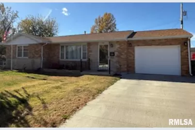 424 Noel Court, Quincy, IL 62305 - Photo 1