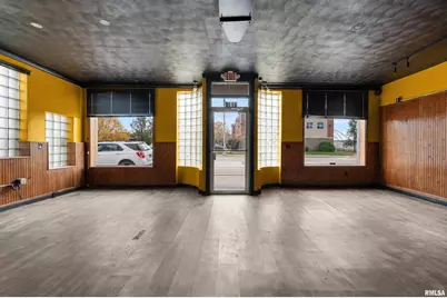 1716 State Street, Bettendorf, IA 52722 - Photo 10