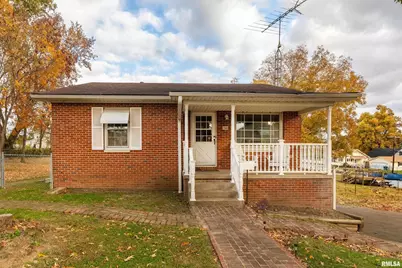 2010 1st Street, Eldorado, IL 62930 - Photo 1