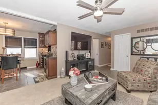 2630 35th Ave, Rock Island, IL 61201 - Photo 4