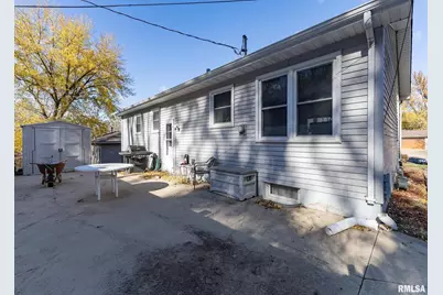 2630 35th Avenue, Rock Island, IL 61201 - Photo 22