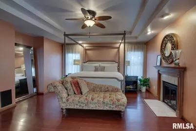 5585 Wood Crest Drive, Quincy, IL 62305 - Photo 10