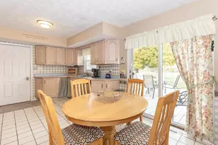 592 Lake Dr, Woodhull, IL 61490 - Photo 8