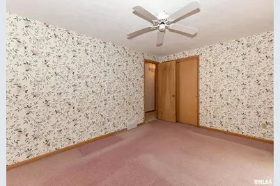 3332 16th Street, Moline, IL 61265 - Photo 16