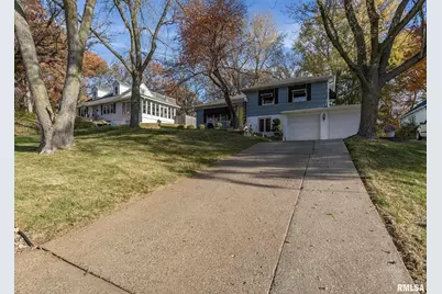 3332 16th Street, Moline, IL 61265 - Photo 4