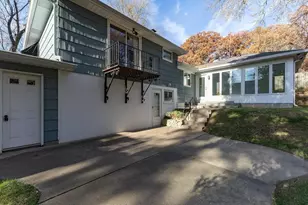3332 16th St, Moline, IL 61265 - Photo 30