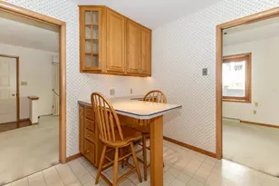 3332 16th St, Moline, IL 61265 - Photo 12