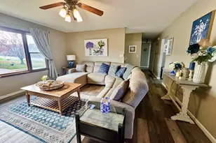 1805 85th Ave W, Rock Island, IL 61201 - Photo 2