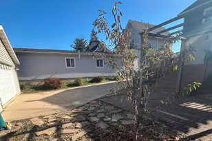 328 E Prospect St, Kewanee, IL 61443 - Photo 38