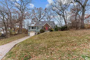 2019 11th St Pl, East Moline, IL 61244 - Photo 2