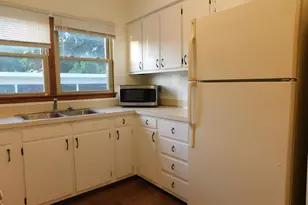 411 34th Ave, East Moline, IL 61244 - Photo 6