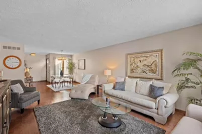 1120 Terrace Park Dr Drive, Bettendorf, IA 52722 - Photo 8