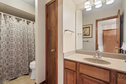 1120 Terrace Park Dr Drive, Bettendorf, IA 52722 - Photo 38