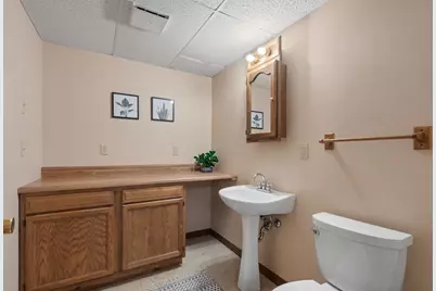 1120 Terrace Park Dr Drive, Bettendorf, IA 52722 - Photo 50