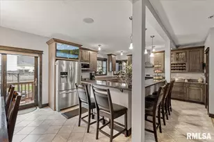 302 9th St, Silvis, IL 61282 - Photo 14