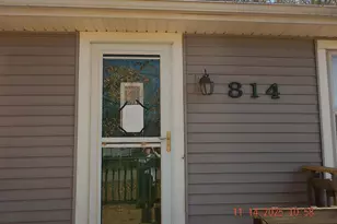 814 4th St, Colona, IL 61241 - Photo 2