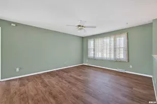 304 4th Ave, Colona, IL 61241 - Photo 6