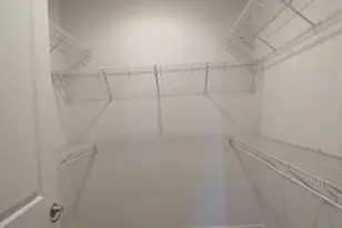 405 E Palace, Geneseo, IL 61254 - Photo 18